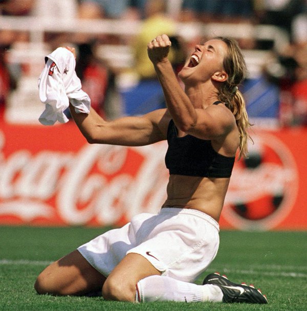 5 Times Soccer Could've Helped Discover Gravitational Waves: USWNT winning the 1999 World Cup