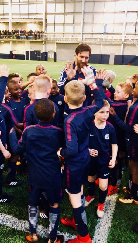 Lionel Messi visits Manchester City youth training