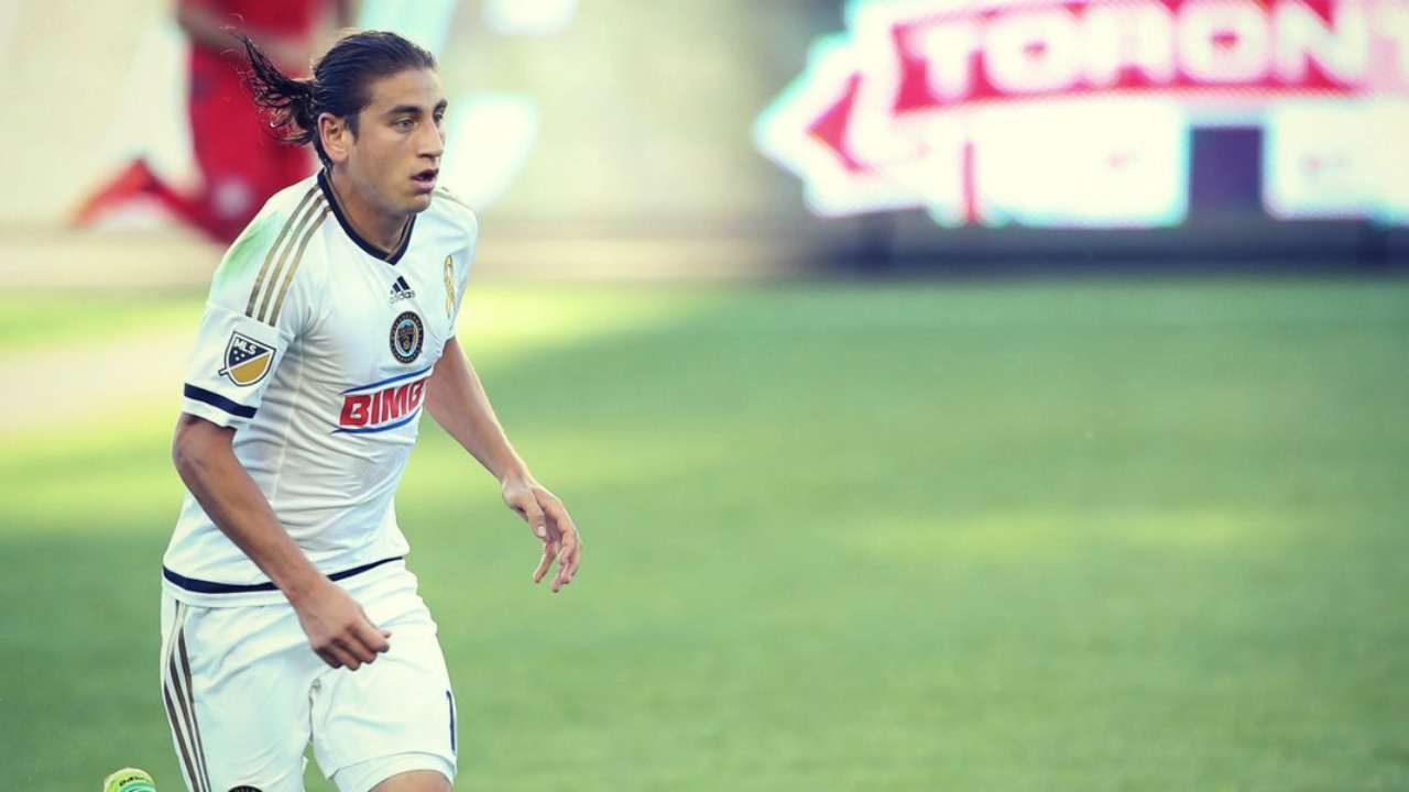 USMNT Midfielder Alejandro Bedoya Scores MLS Goal Of The Year Contender