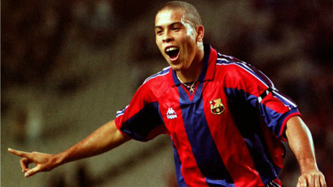 Throwback Thursday: The Original Ronaldo And His Stunning Goal | The18