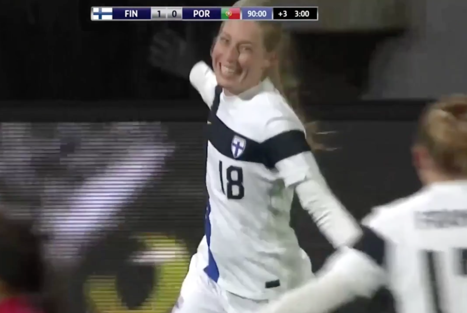 Παρακολουθήστε τους Ανακοινωτές Go Nuts Over Φινλανδία γκολ εναντίον Πορτογαλίας