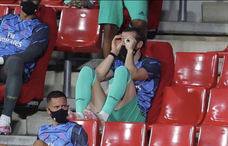 Gareth Bale binoculars