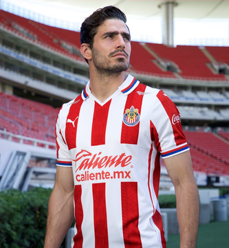 Chivas home kit