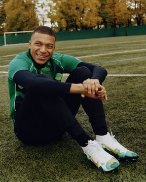 mbappe soccer cleats