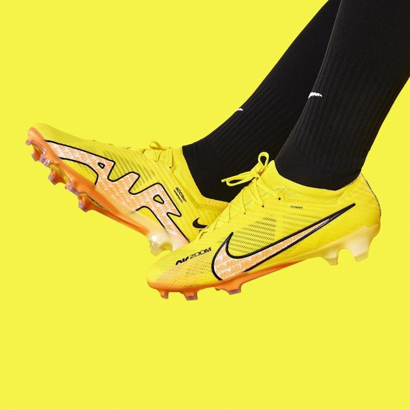 Nike Air Zoom soccer