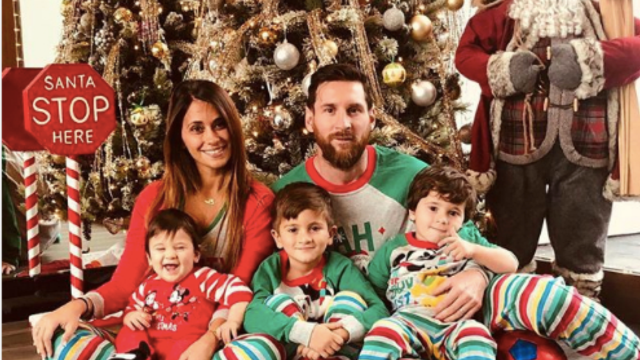 New Picture Of Neymar In Christmas 2022 Lionel Messi Christmas Photo And Other Footballers Celebrating The Holidays