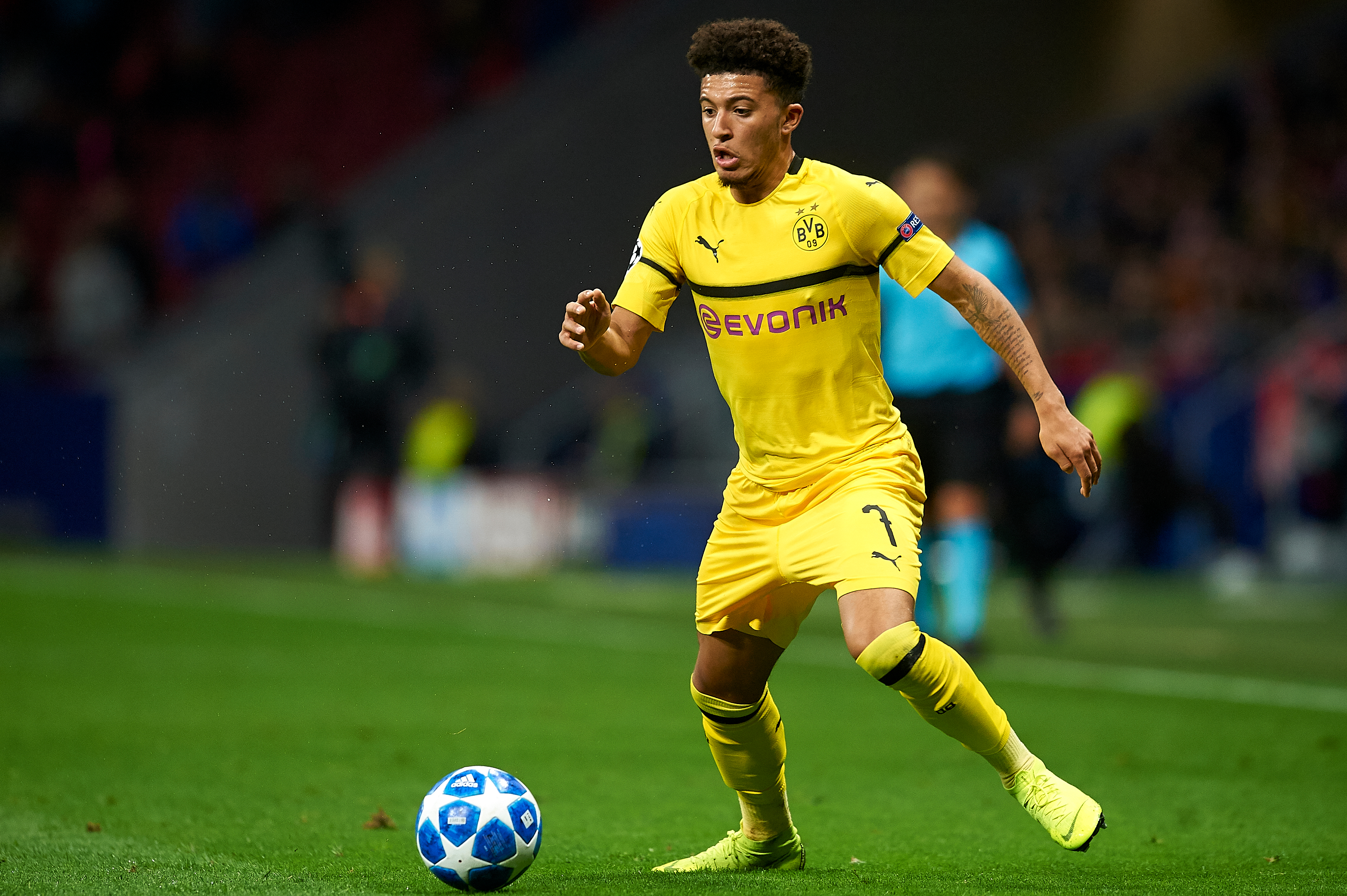 Jadon Sancho Forgets Passport, Delays Dortmund Flight