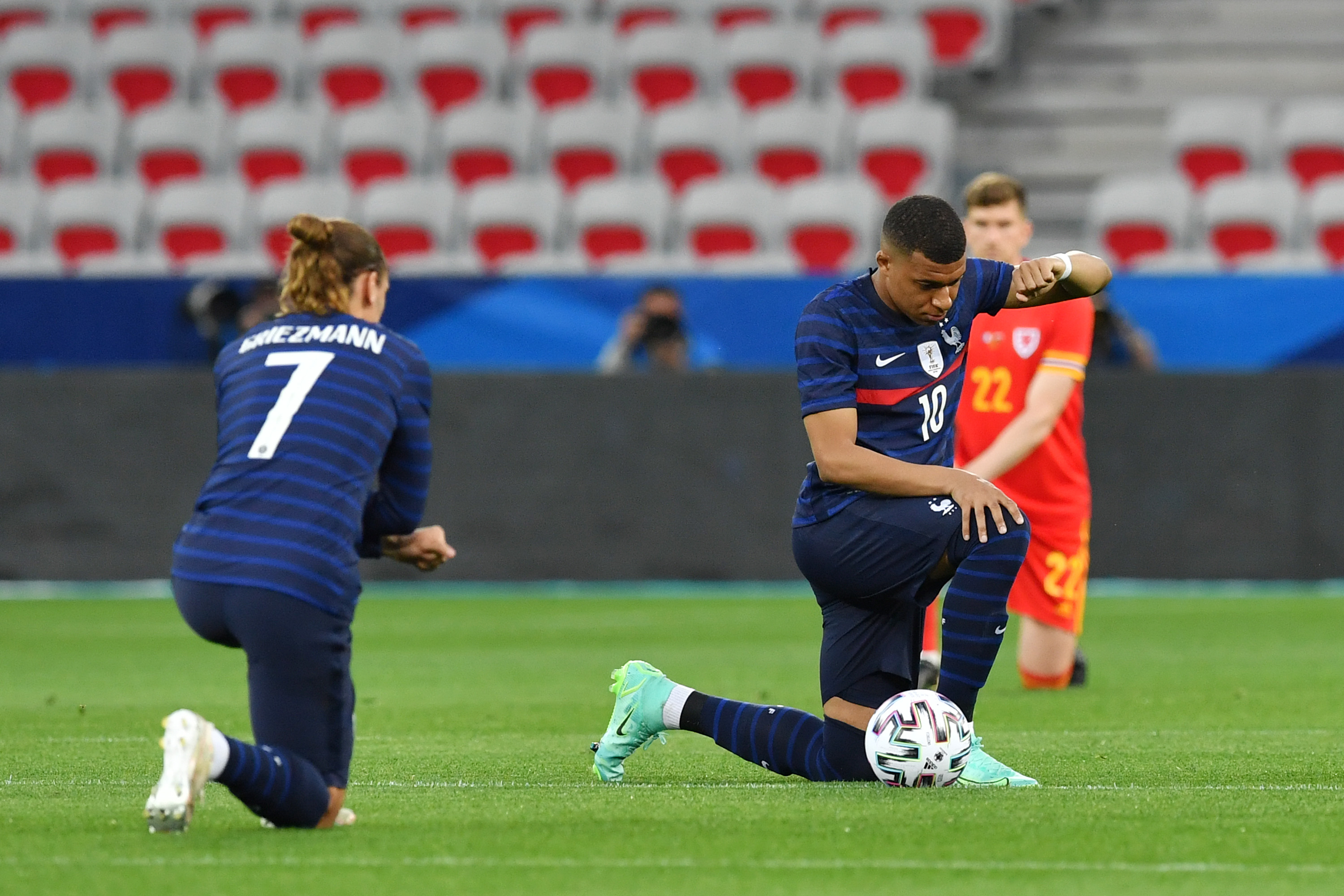 Why Players Kneel Before Matches At Euros And How It's Perceived