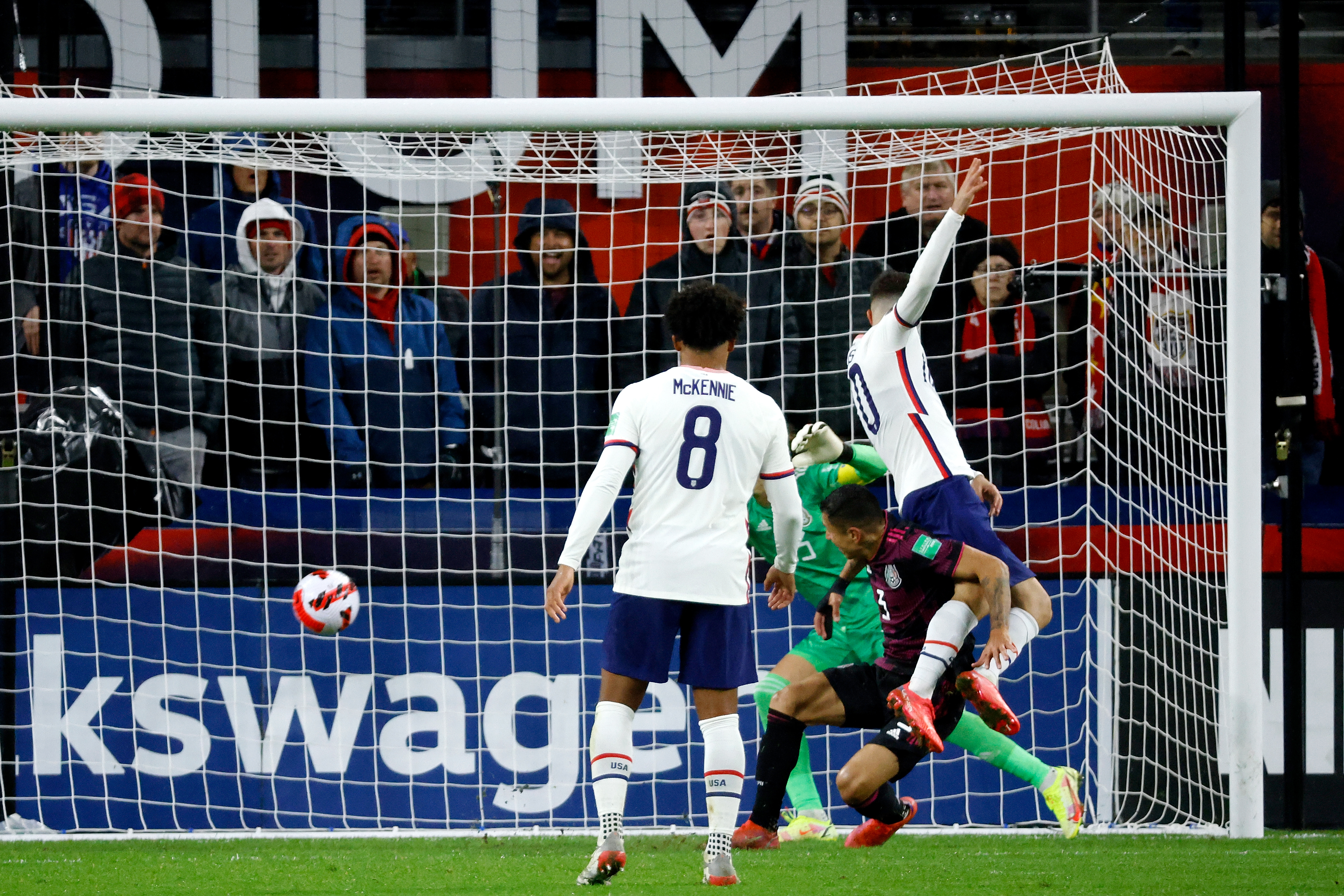 Christian Pulisic sends cheeky response to Mexico's Guillermo