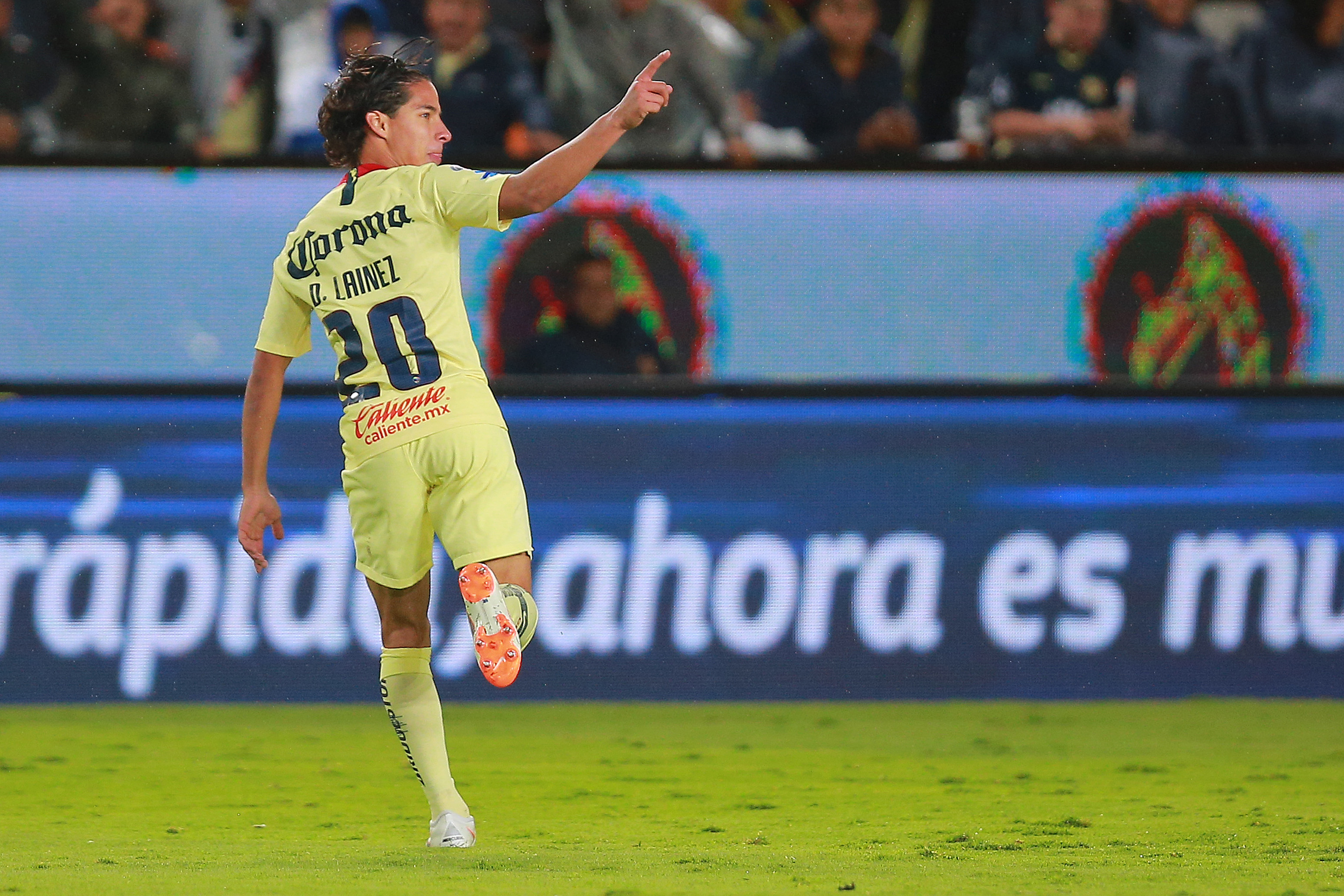 Mexican Phenom Diego Lainez Opens His Club America Account With A Stunning  Brace