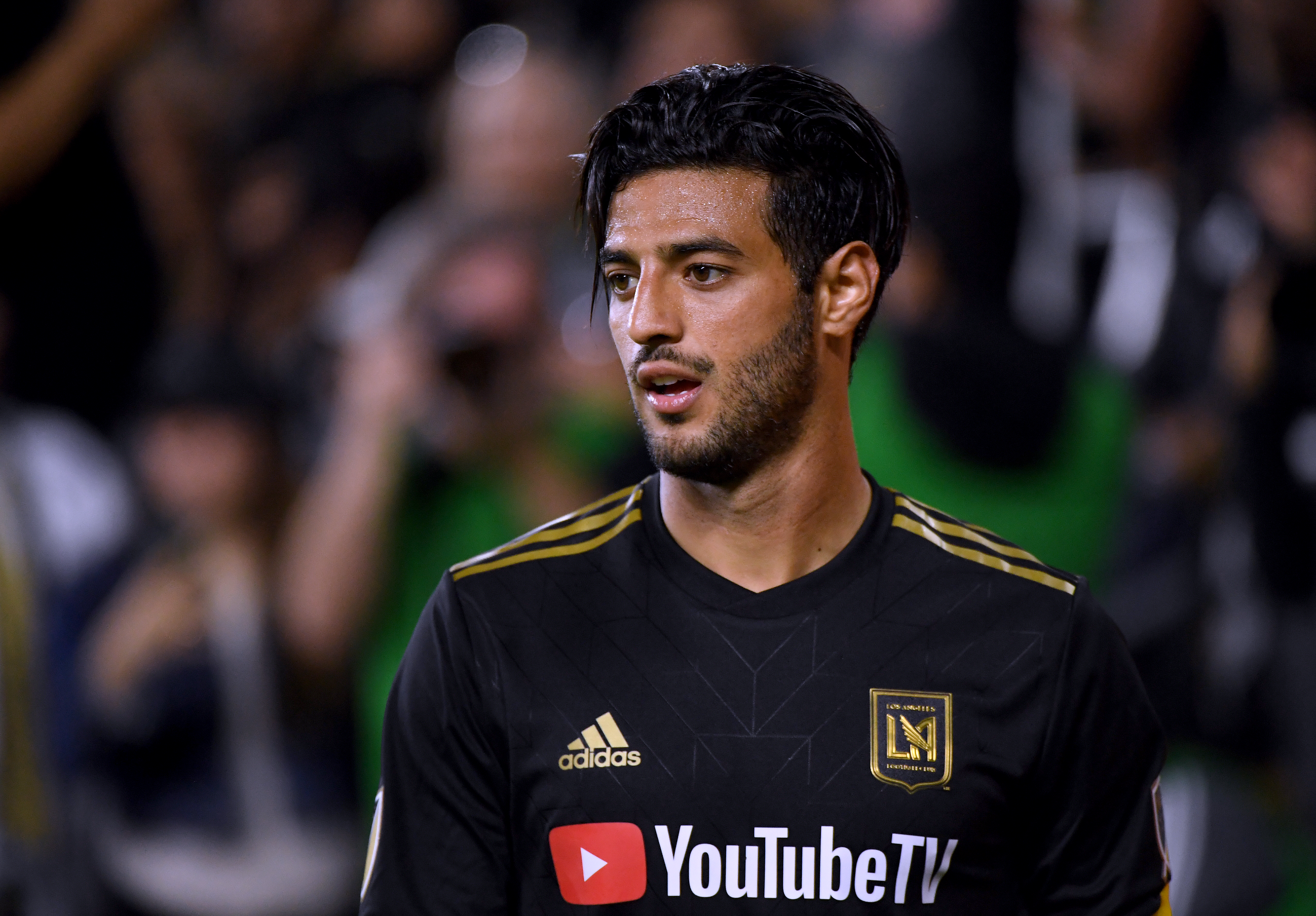 Вели можно. Vela футболист. Carlos Vela Барселона. MLS Карлос вела. Карлос вела футболист.