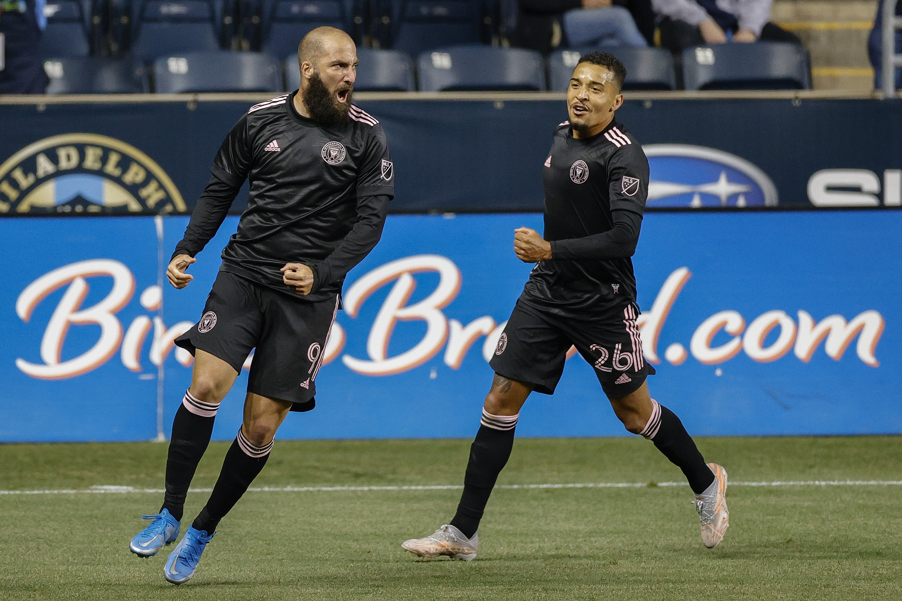 Gonzalo Higuaín Fabian Herbers Beef Explained