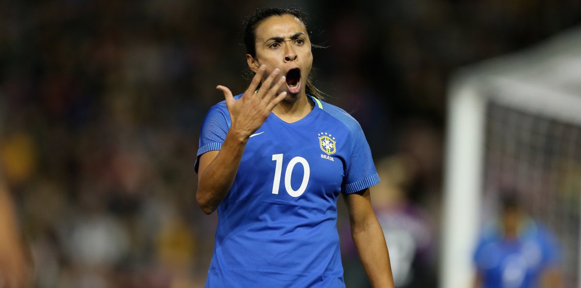 The 5 Best Female Soccer Players Of All Time