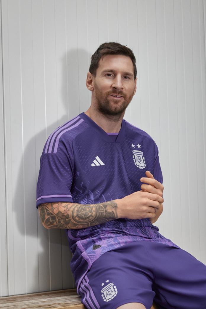 purple jersey soccer