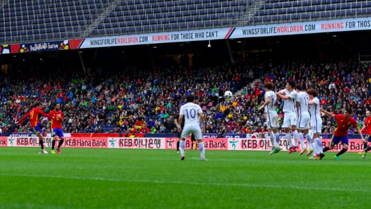 David Silva Freekick