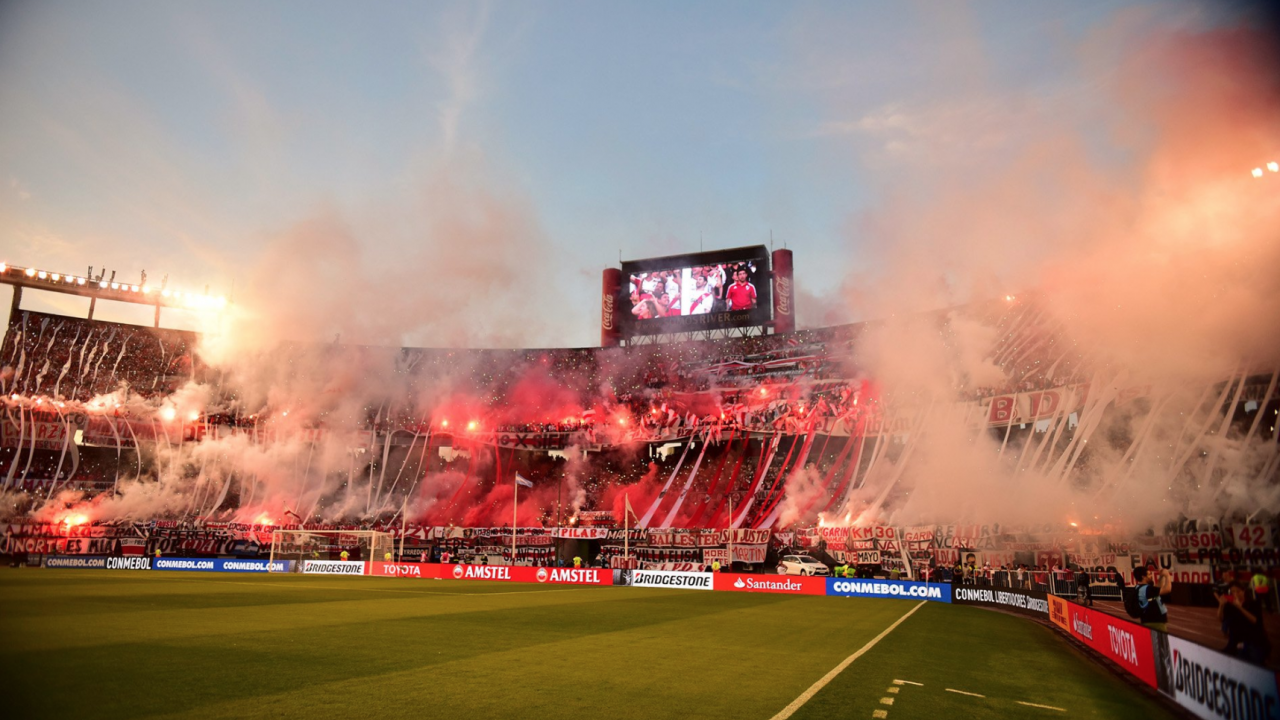 Atmosphere at River Plate