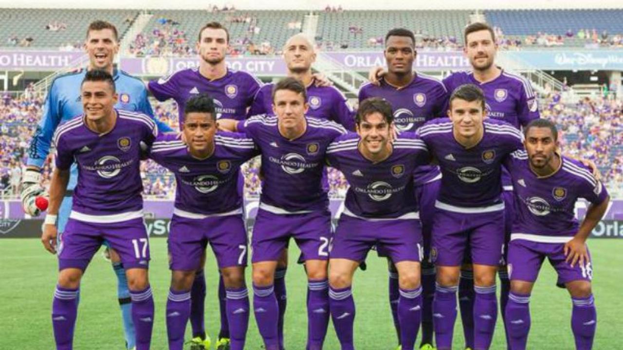 soccer teams with purple jerseys