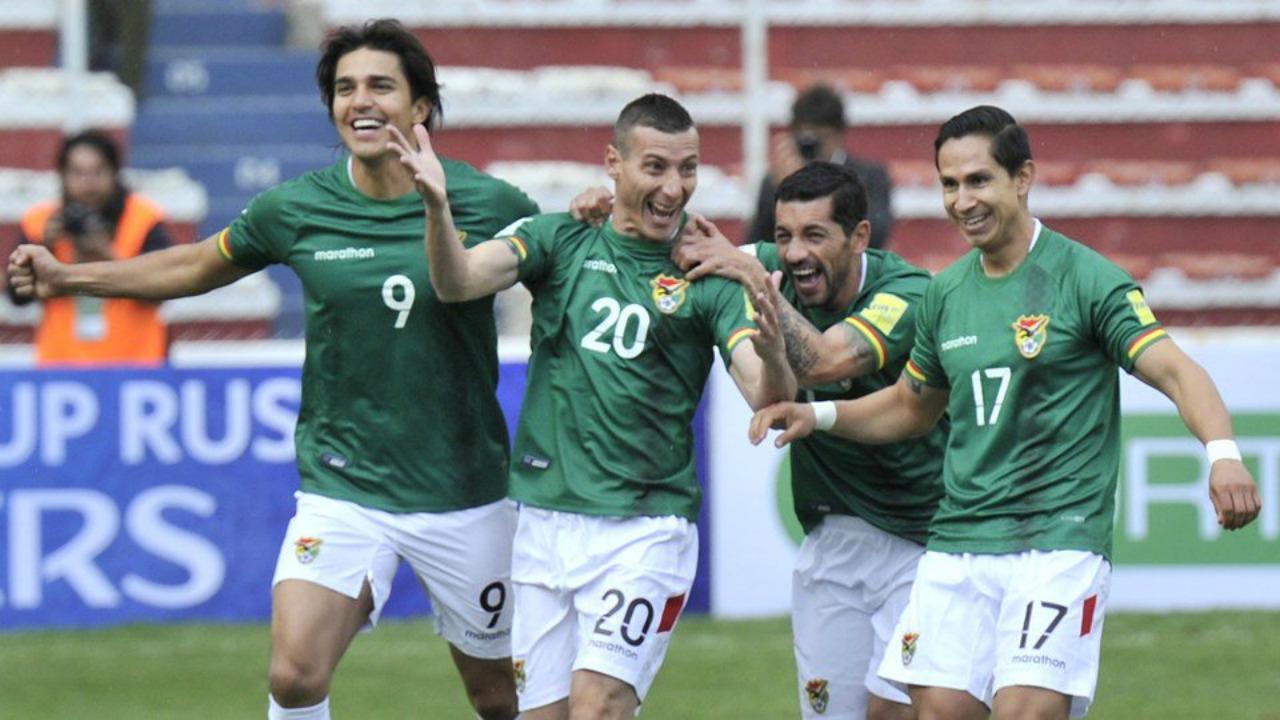 Bolivia’s Pablo Escobar Nets A Screamer Off The Most Underrated Ass-ist ...