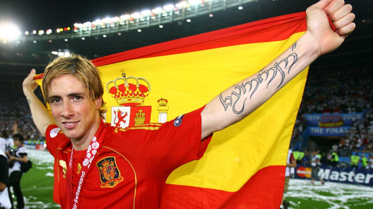 Soccer Nerds: Fernando Torres has a tattoo of his name in an Elvish script on his arm