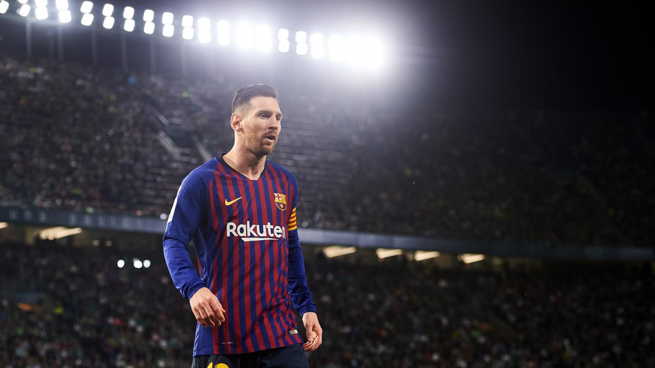 How Soccer Players Get Paid And What To Expect As A Professional