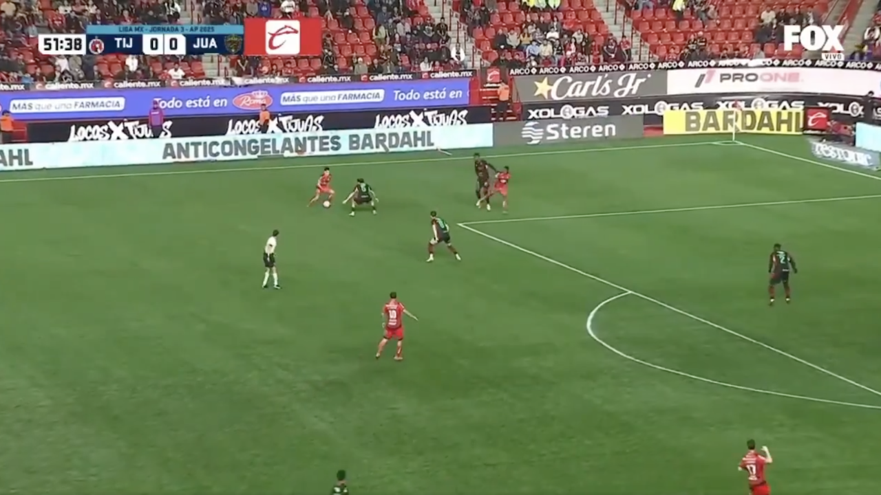 Gilberto Mora vs Juarez