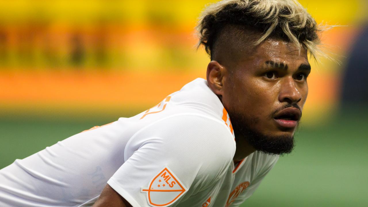 josef martinez cleats