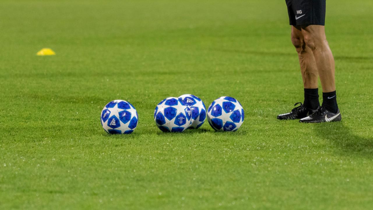 champions league ball 2019 blue