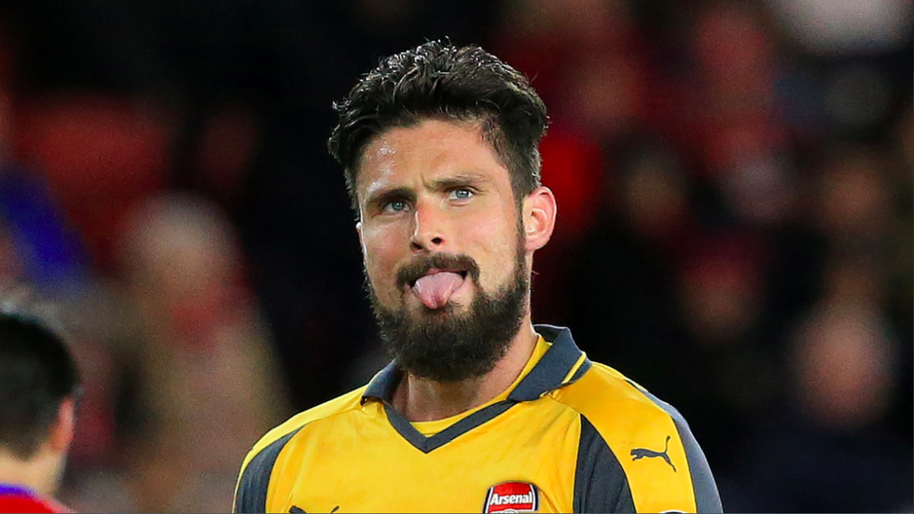 Olivier Giroud Suggests He May be Done at Arsenal