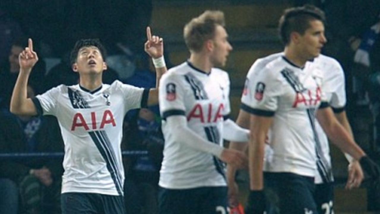 Son Hueng - min with the incredible goal in the first half of an FA Cup match against Leicester City. 