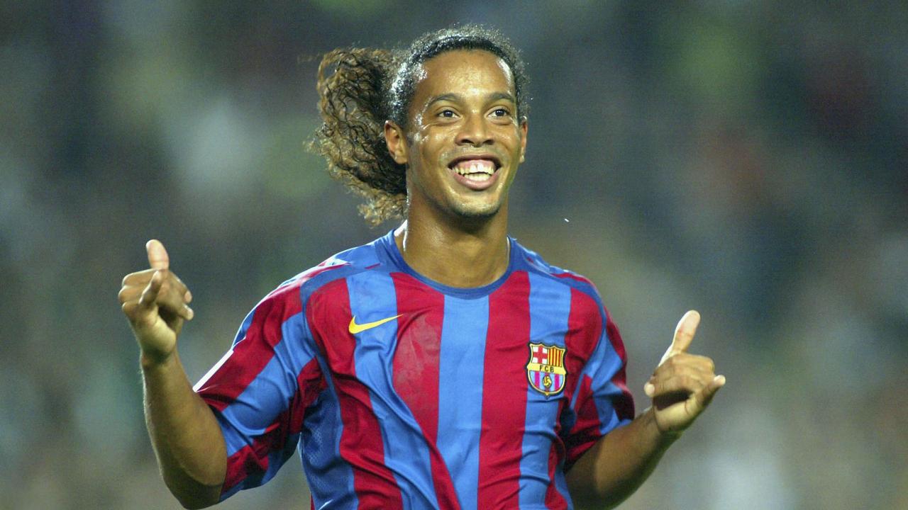 Ronaldinho's Skills