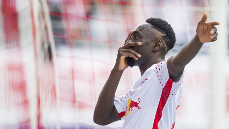 Jean-Kevin Augustin dribble