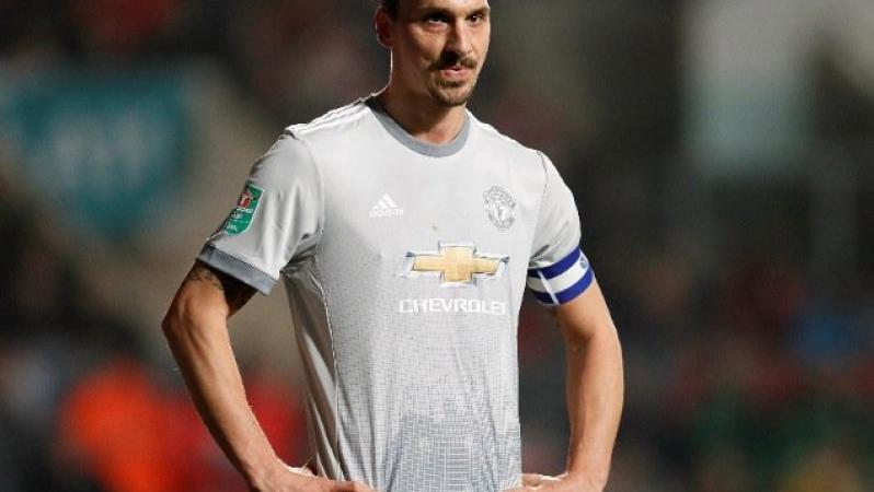 Zlatan Ibrahimovic free kick