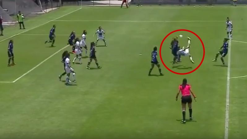 Liga MX Femenil Bicycle Kick Goal