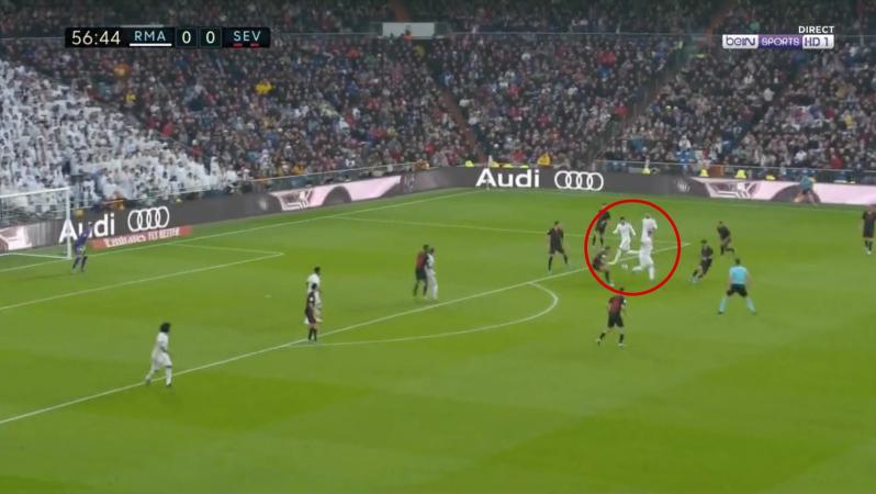 Luka Jovic Pass vs. Sevilla