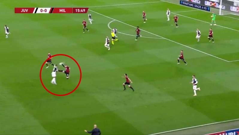 Ante Rebic Red Card — Juventus vs AC Milan Highlights