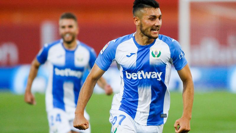 Oscar Rodriguez Free Kick vs Mallorca