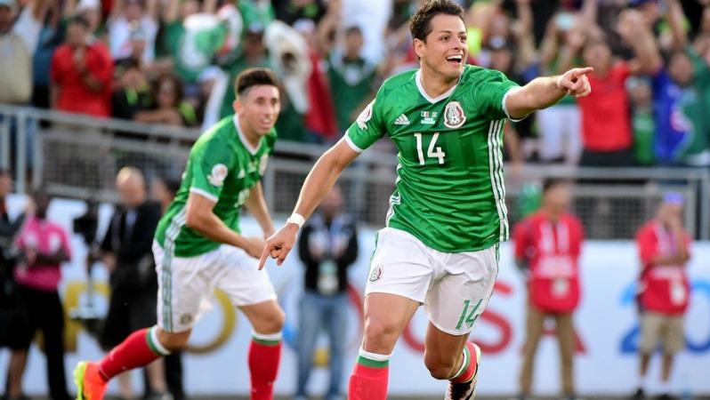 Chicharito lifts Mexico to a 2-0 win over Jamaica.