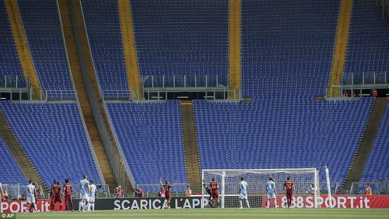 Lazio sell just 11 season tickets.