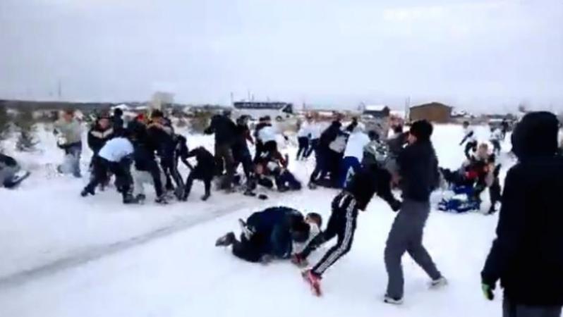 Fight between Russian Hooligans 