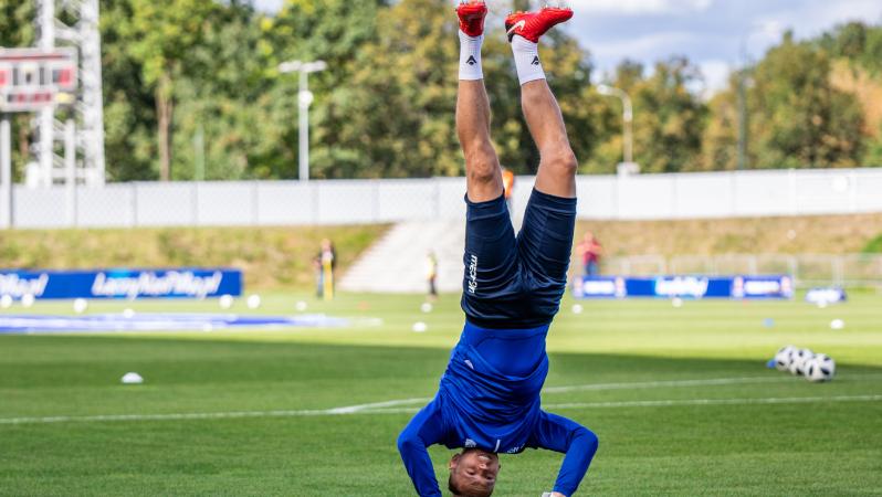 Signs You Might Be A Goalkeeper