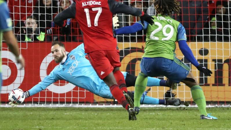 Stefan Frei MLS Cup save
