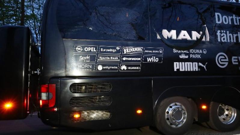 Borussia Dortmund Team Bus