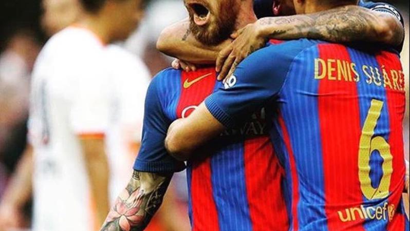 Barcelona 2017-18 home kits