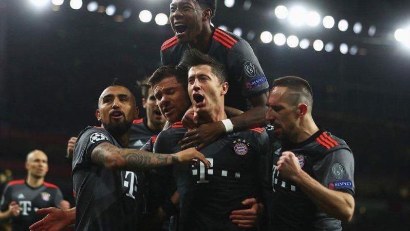 Lewandowski converts a penalty against Real Madrid
