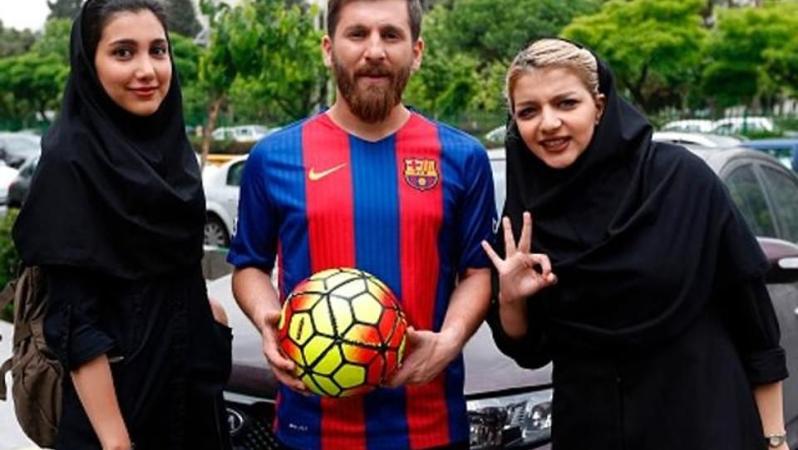 Messi lookalike