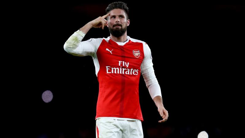 Olivier Giroud Gives Arsenal A 2 Goal Lead Against Southampton