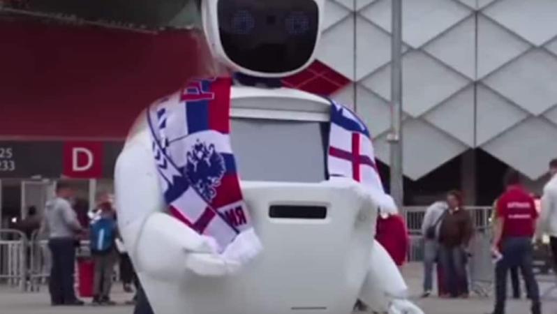 Russia hooligan robot