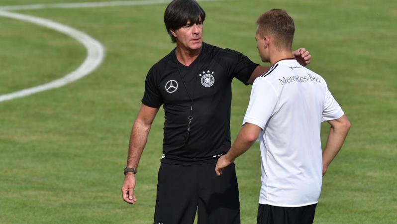 Joachim Low and Joshua Kimmich