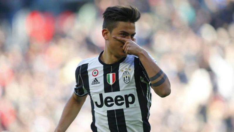 Paulo Dybala Freekick Against 20-Man Wall