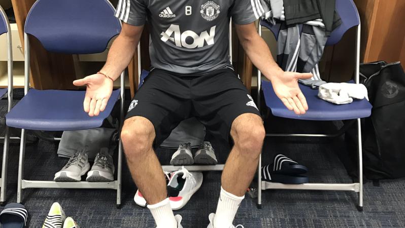 Romelu Lukaku has giant feet.